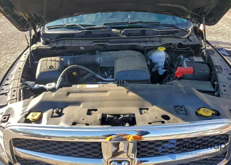 2022 Ram 1500 Classic Tradesman из США, поврежденный, VIN 3C6RR7KG3NG199183